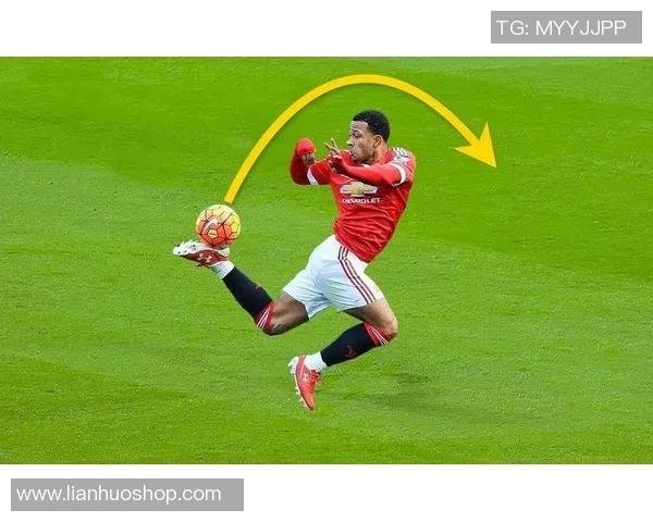 历代足球明星精彩瞬间回顾与成就盘点图解读