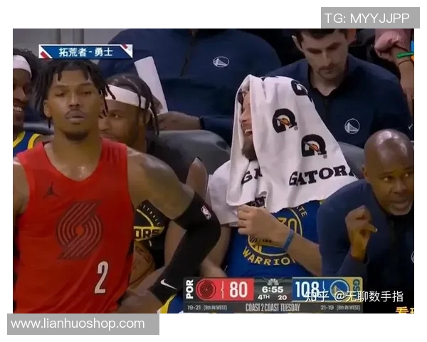 2017年勇士与开拓者激战回顾：一场篮球盛宴的精彩瞬间与战术较量